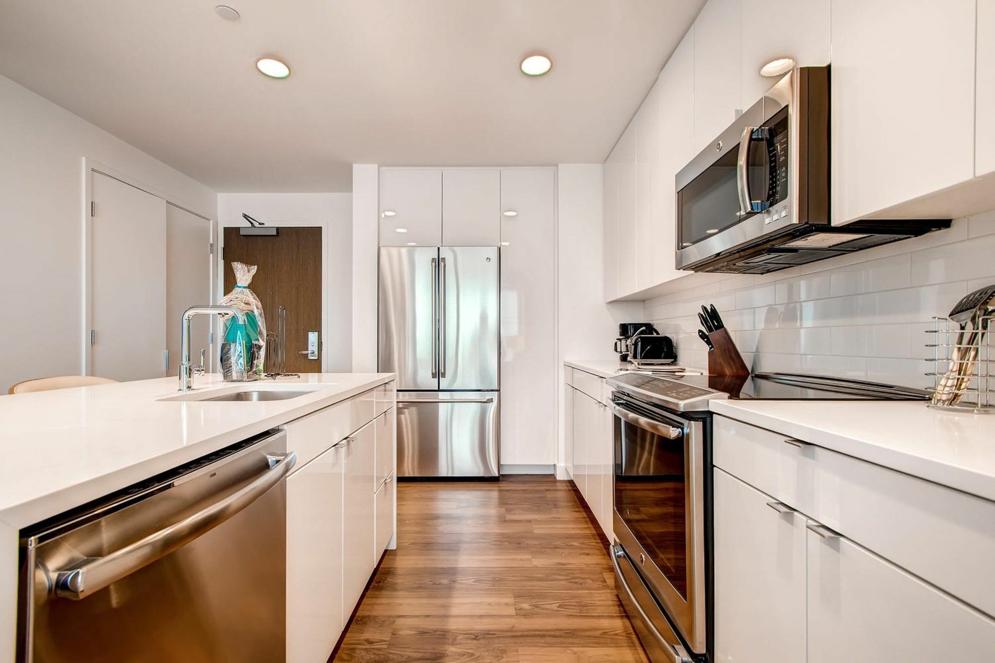 Global Luxury Suites At Fenway Boston Bagian luar foto
